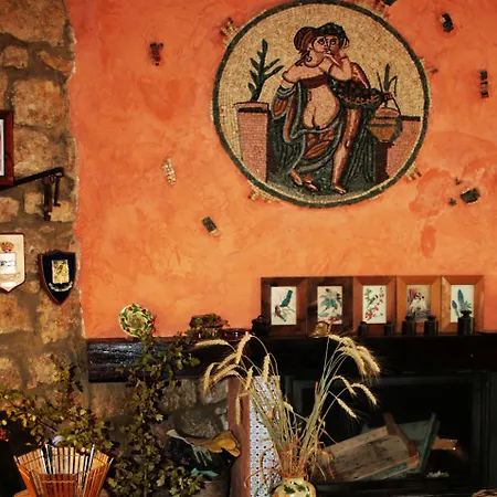 La Casa sulla Collina d'Oro-3